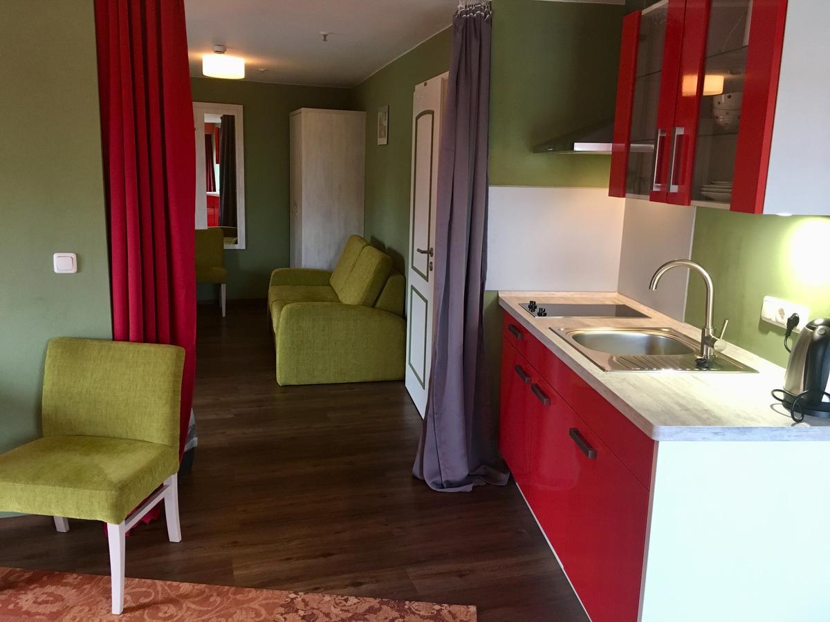 Maerchenhotel Bergen Auf Rugen Exterior foto